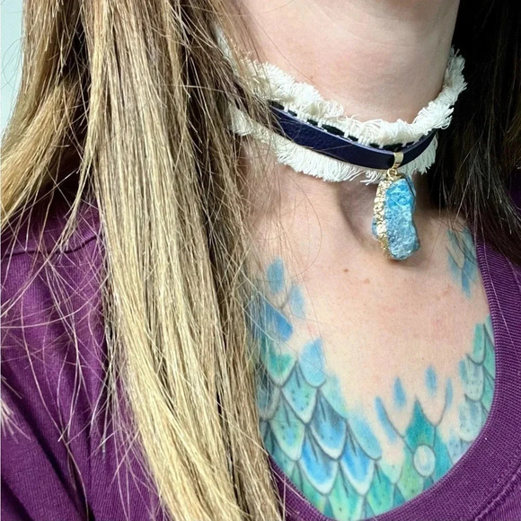 New Leather and Fringe Choker with a Blue Apatite Pendant - Picture 3 of 8